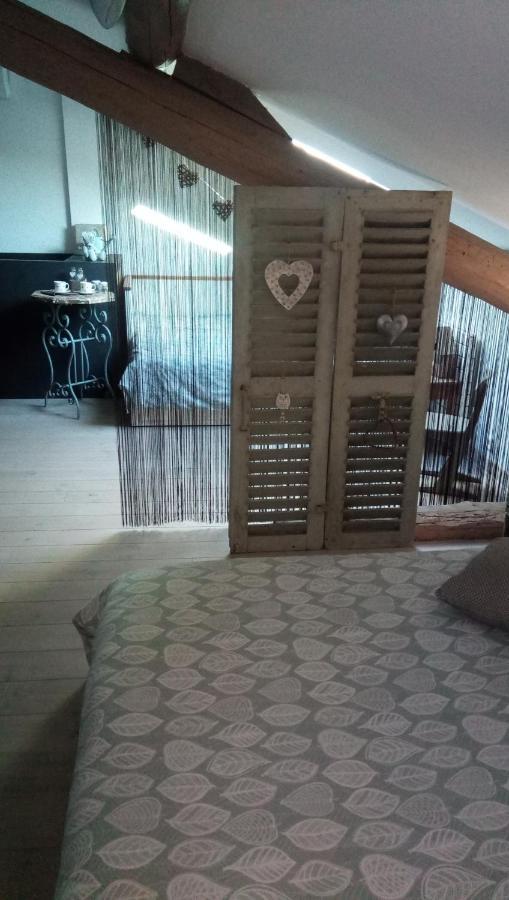 Les 2 Granges Chambre d'hôtes Bérig-Vintrange Exterior foto